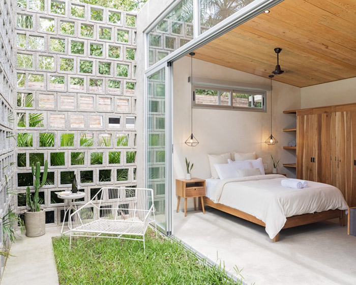 aurea surf villa