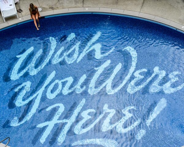 Surfjack Hotel & Swim Club / A Vintage-Inspired Boutique Hotel in Waikiki