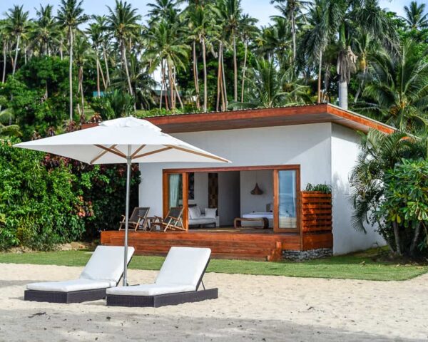 Tides Reach Resort / A Luxury All Inclusive Resort in Fiji