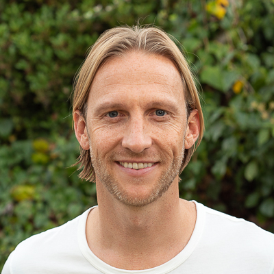 lush palm headshot eric hilliard