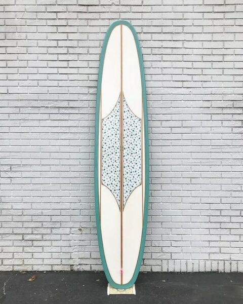 longboard surfboard
