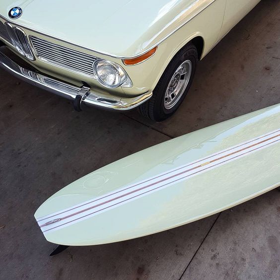 longboard surfboard