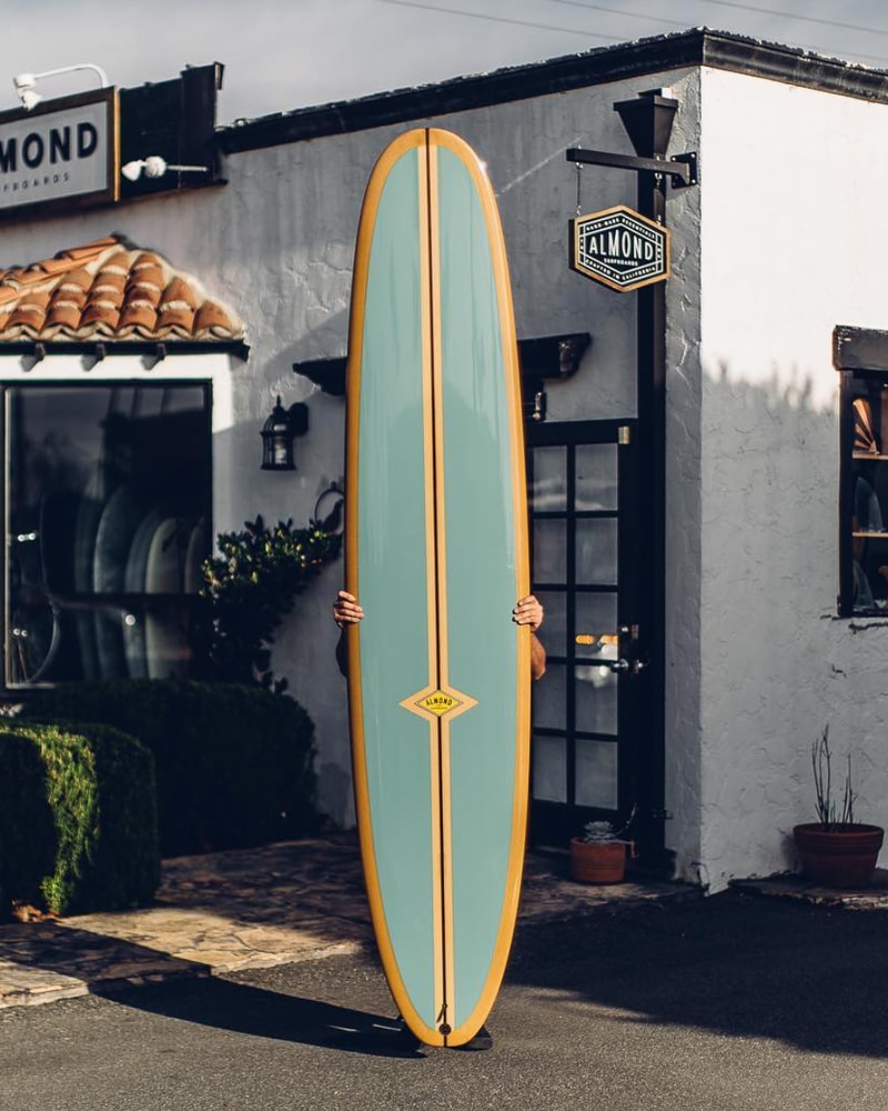longboard surfboard