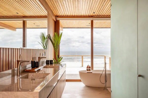 master room ensuite bathroom