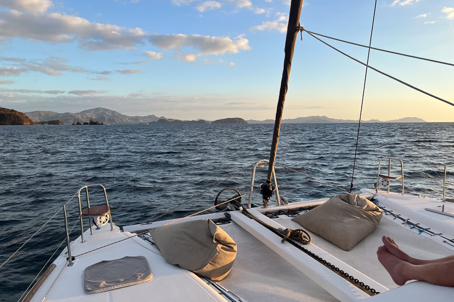 sunset catamaran in nosara 