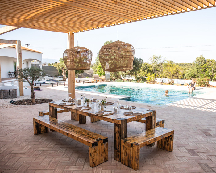 tiny whale surf lodge outdoor patio and pool