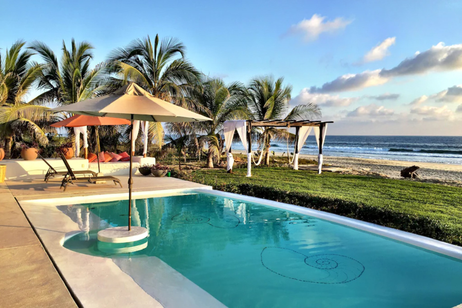 Where to stay in Puerto Escondido for surfing - Luxury Beachfront villa