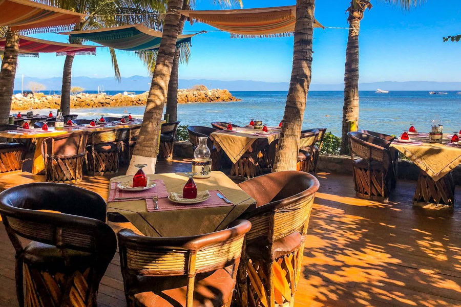 beachfront punta de mita restaurant