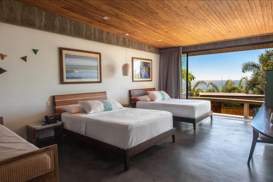 room at puro surf el salvador