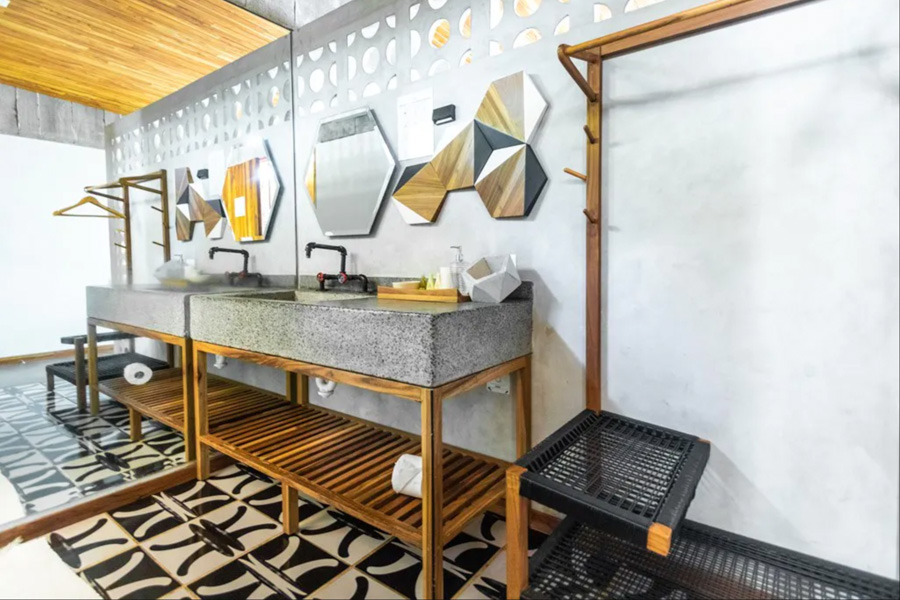 room at puro surf el salvador