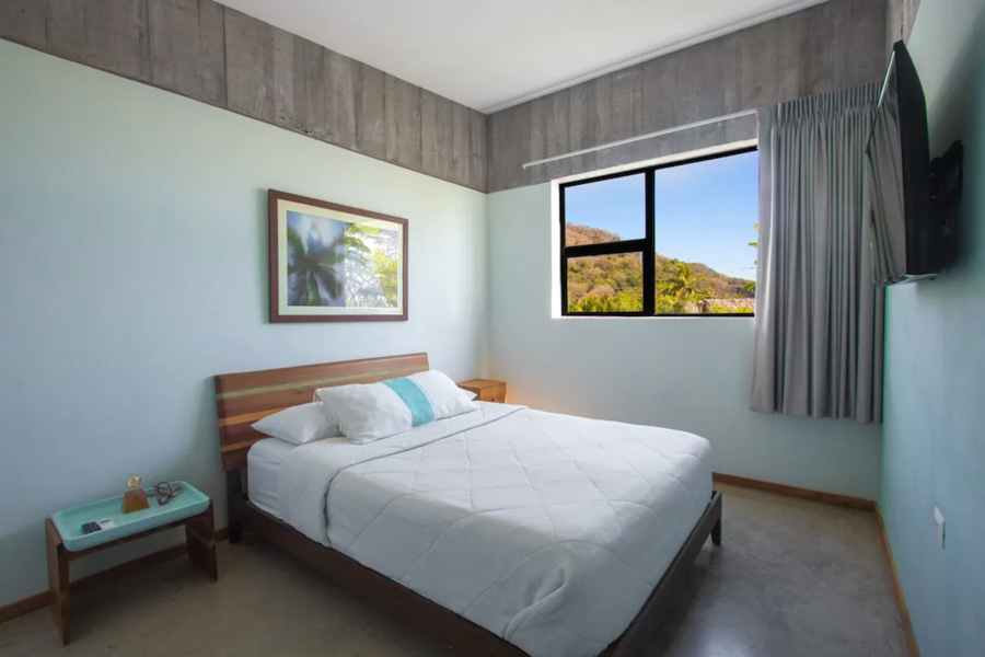room at puro surf el salvador