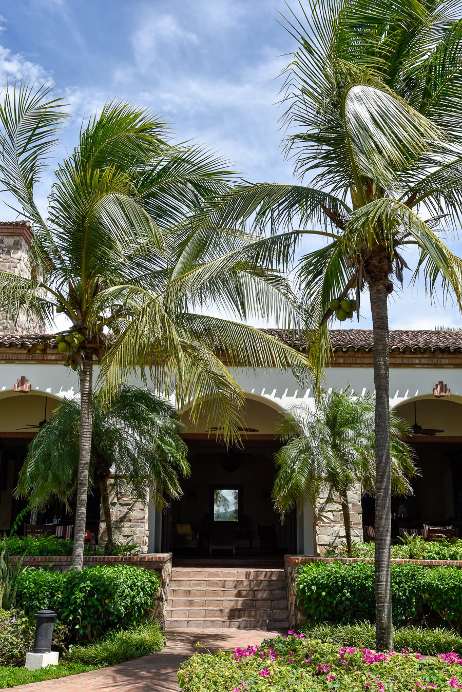 Rancho Santana courtyard archway