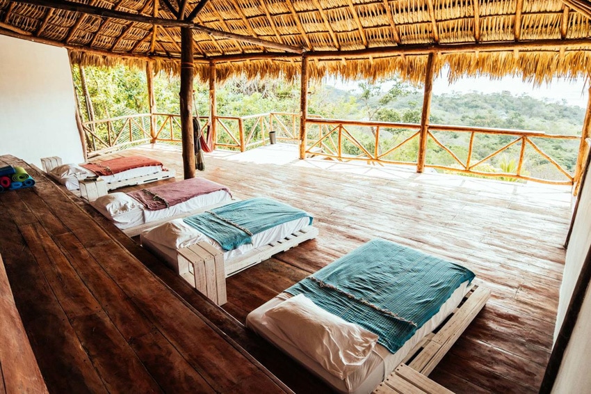rapture surfcamp nicaragua