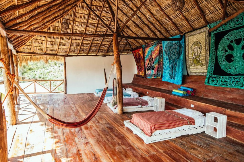 rapture surfcamp nicaragua
