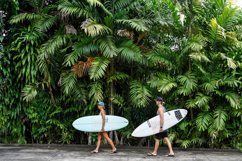 samoa surfing