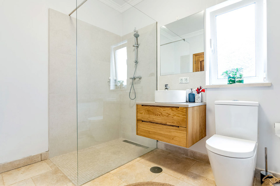 shared-bathroom