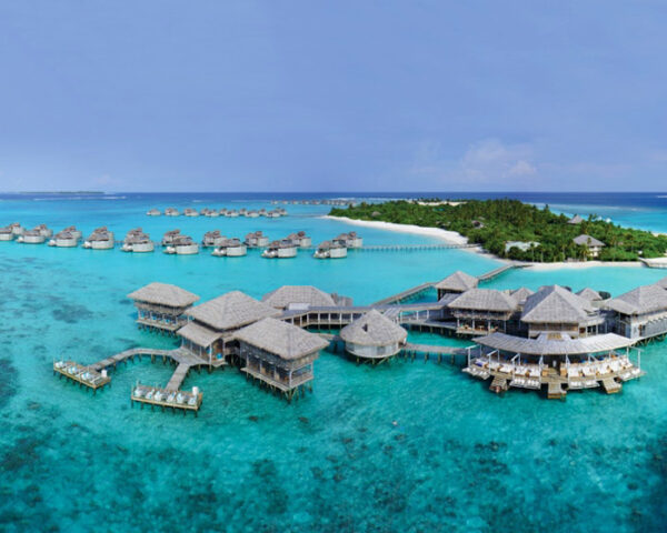 six senses laamu surf hotel