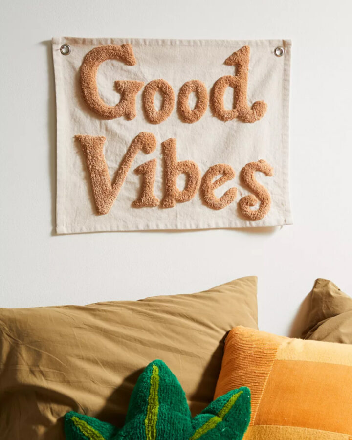 Good vibes wall hanging surf art