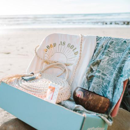Surfer gift box for women