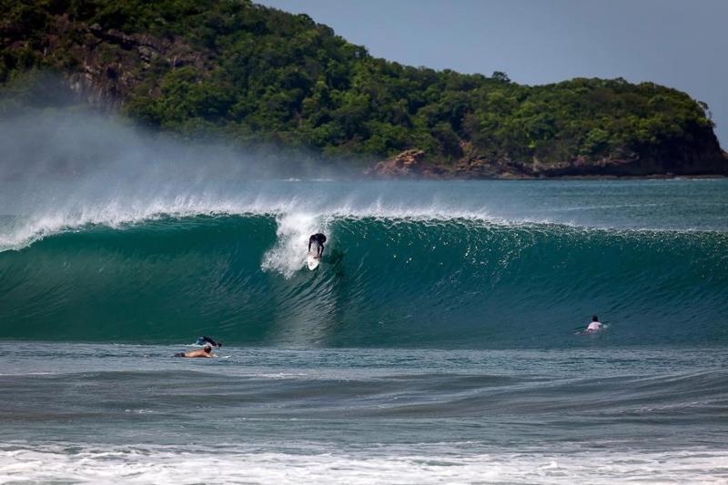 surfing Nicaragua