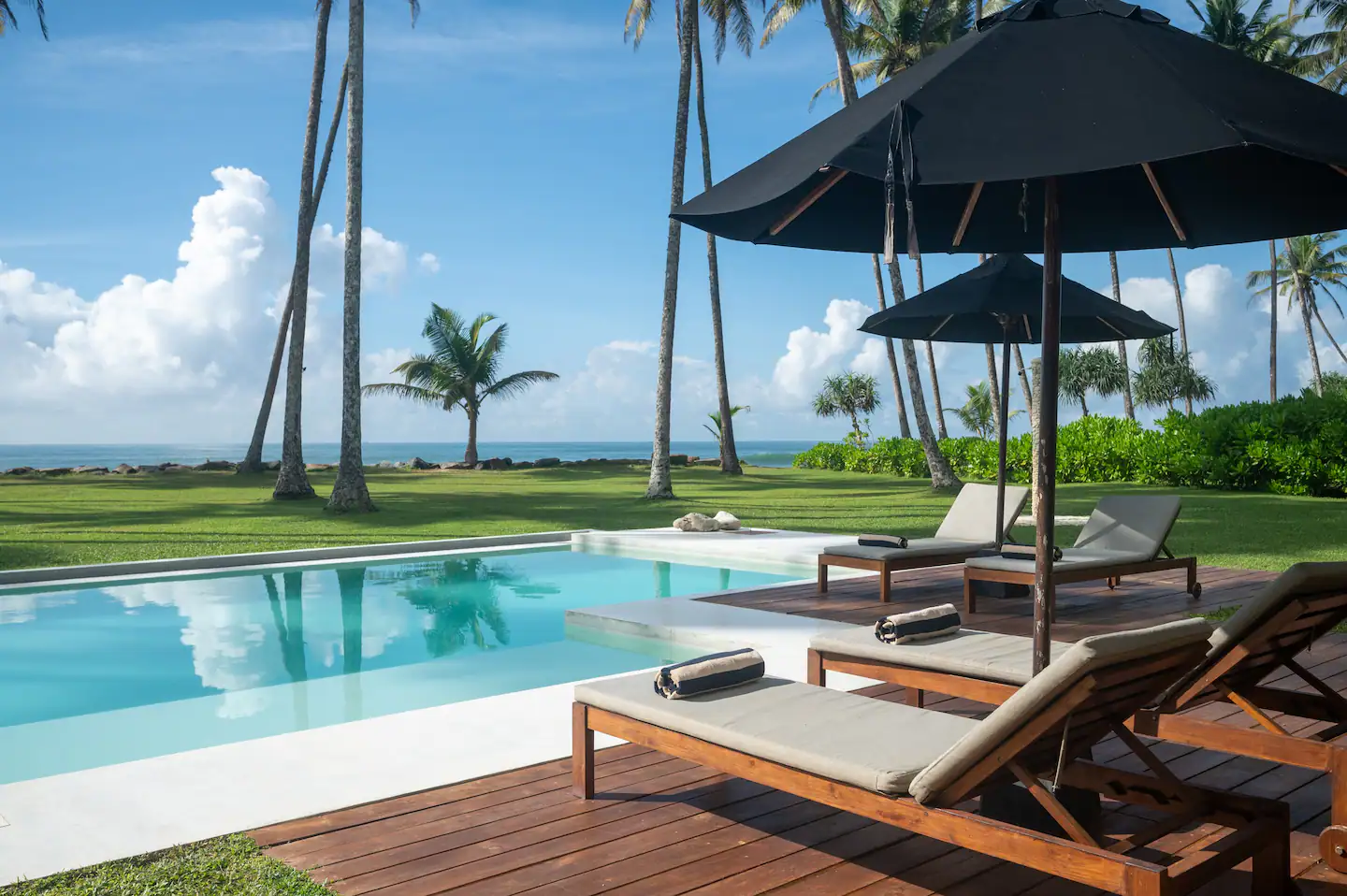 luxury surf villa sri lanka